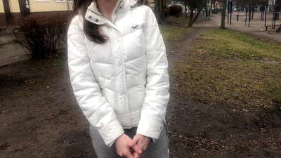 Svešinieks par naudu sūc un drāž. Russian Amateur. Ar runāšanu.