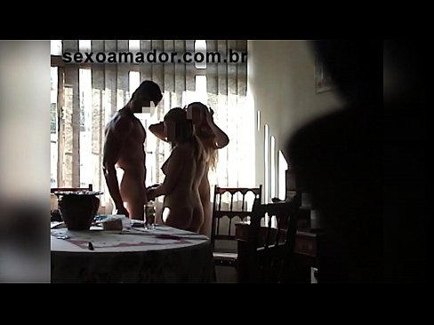 ❤️ Sekss draugi uzaicina milzu vīrieti un sekss trijatā ar viņu Sekss video pie porno lv.pornburst.ru